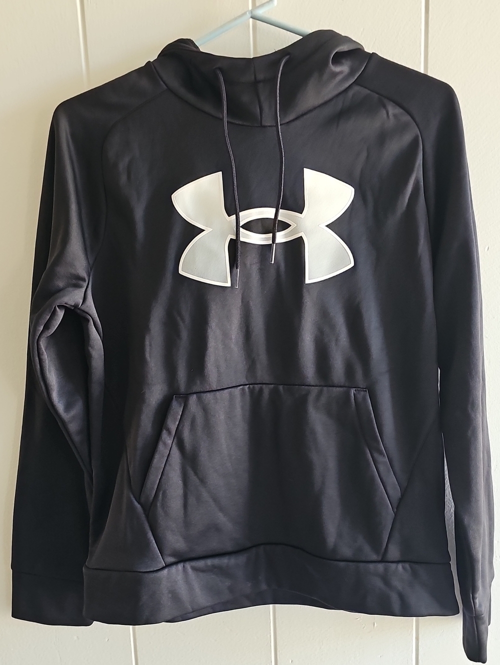 Under Armour Black Hoodie with White UA Emblem Size SM/P/CH